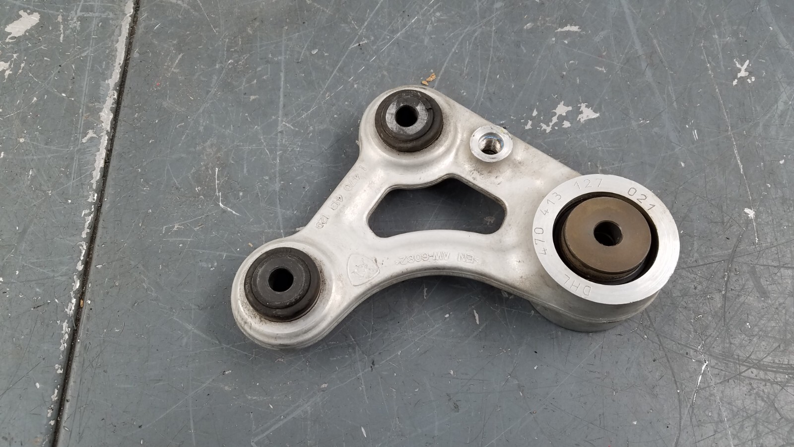 2015 12 - 16 Lamborghini Aventador Left Front Shock Coupling Link #3666 M7