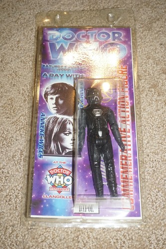 Doctor Who Experience Llangollen Dapol Black Cyberman signiert Jamie und Polly