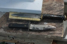 2x hunting knives, vintage- Kinfolks, Colonial Prov USA