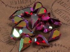 Nr. G28a- 16xVintage Glassteine Tropfen rot Aurora Borealis Neugablonz 13 x 8 mm