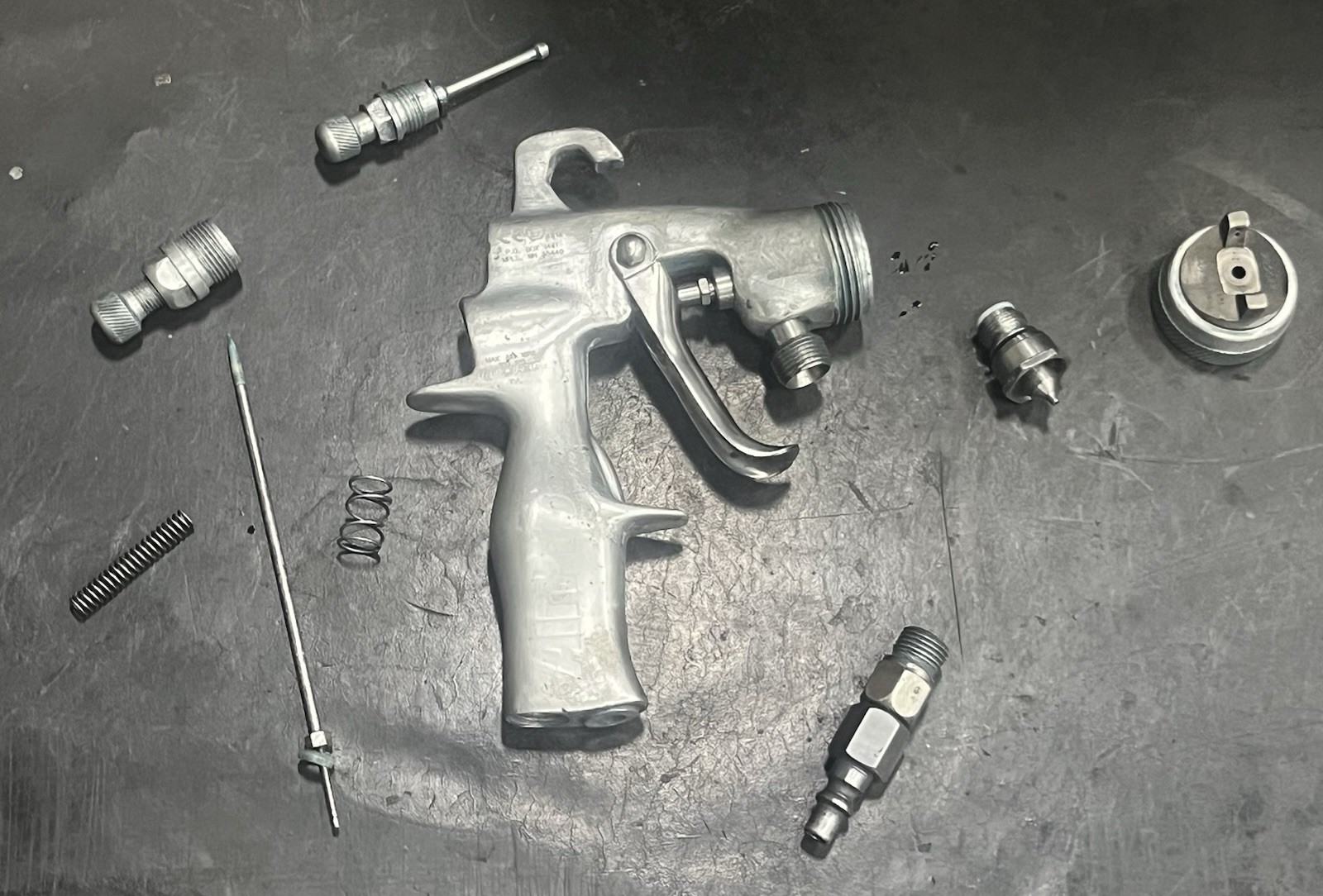 3 Graco AirPro Pressure Fed Conventional Spray Guns