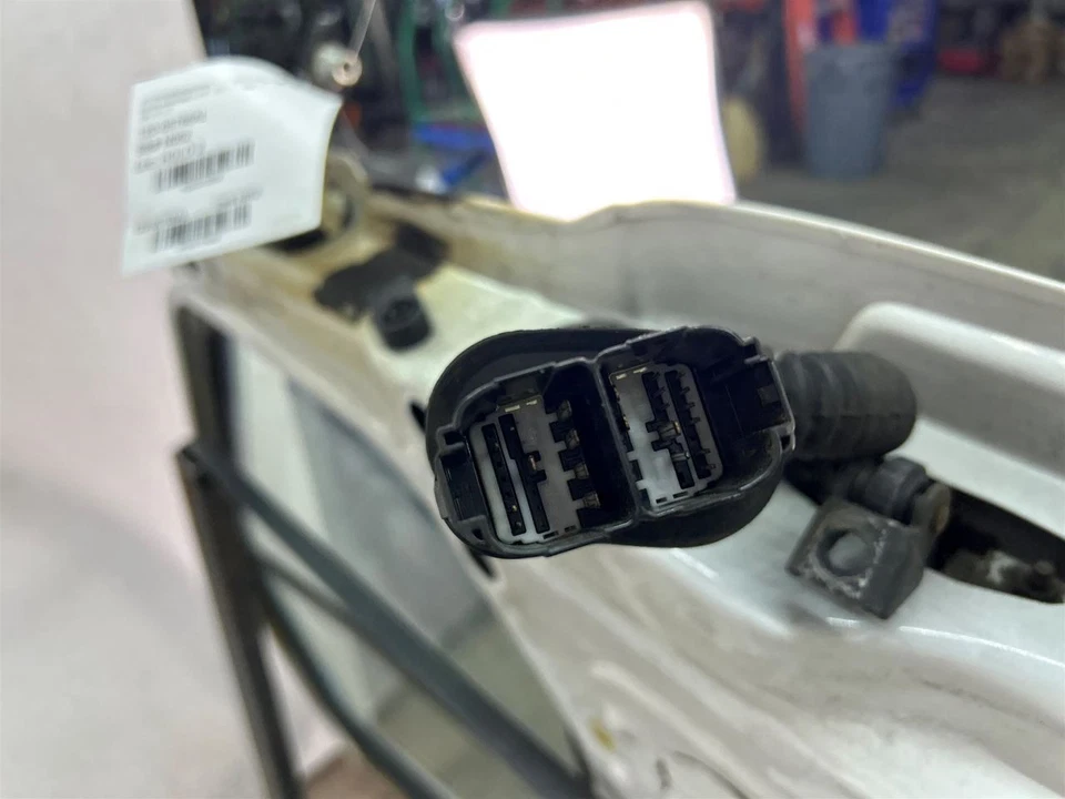 15-23 Ford Transit 250 Driver Front Door High Roof YZ-White 315889 N062 — 第 2/4 张图片