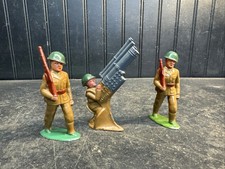 Vintage Barclay Manoil 3 Lead "Marching Soldier with Weapon" 3in Free Shipping