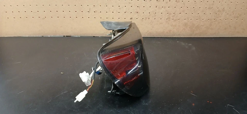 13 14 15 16 TOYOTA SCION FR-S LEFT REAR QUARTER MOUNTED TAILLAMP OEM 84912CA070 - Image 2 of 4