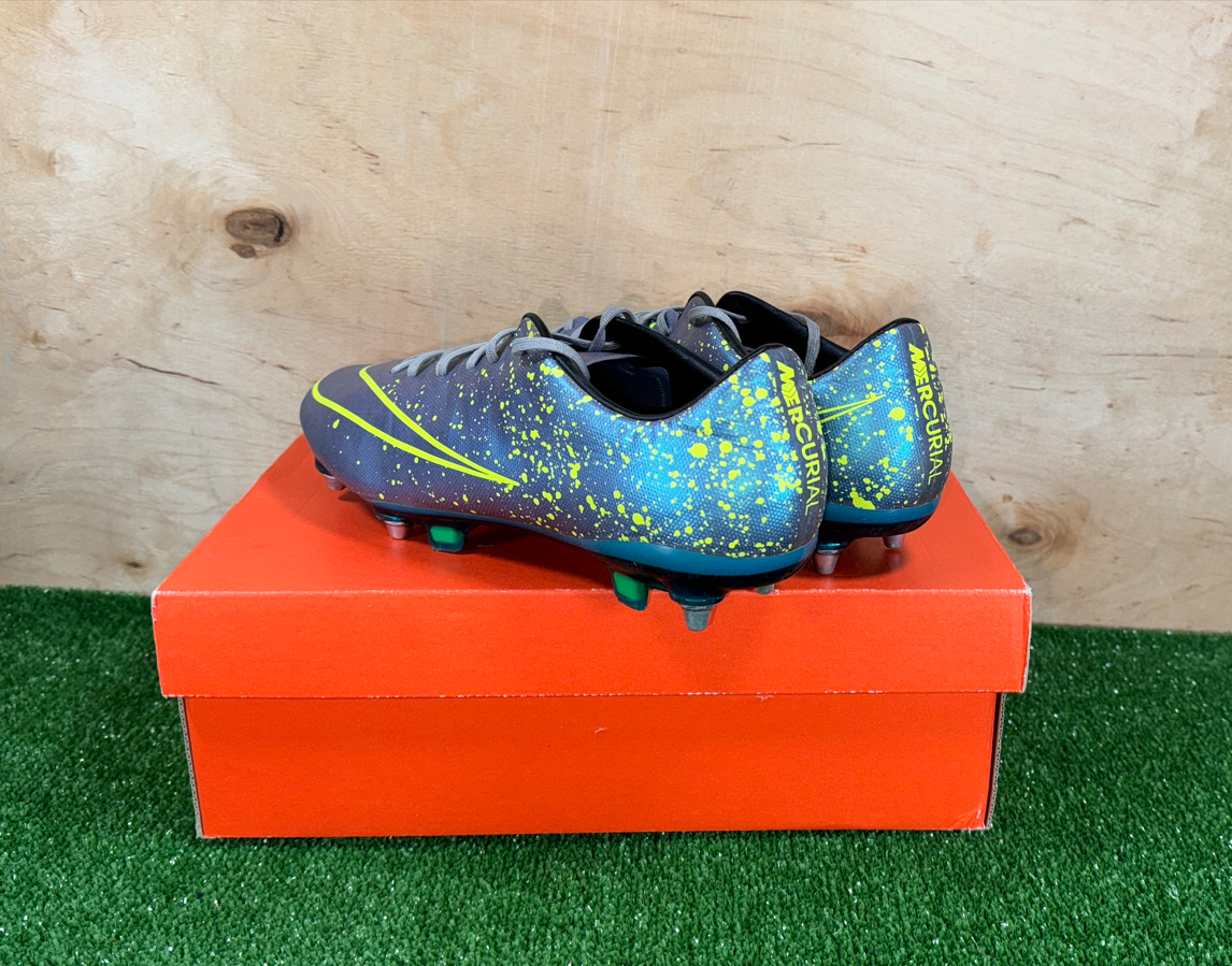Nike Mercurial & Vapor サッカーシューズセット Amazon.co.jp: NIKE(ナイキ) メンズ サッカースパイク