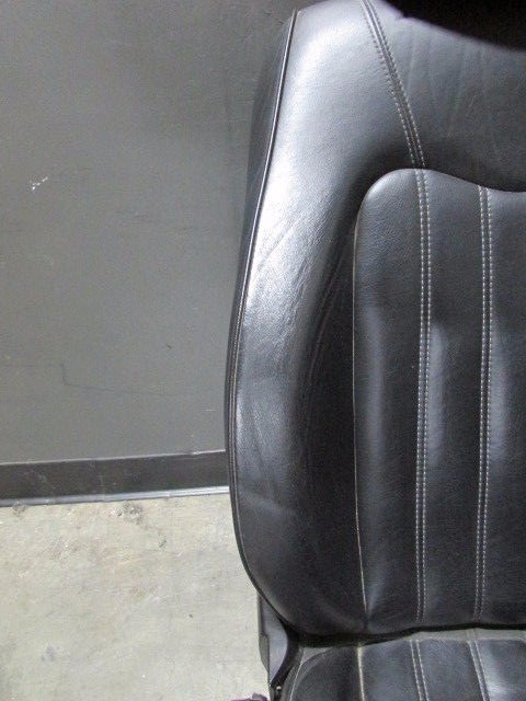 Maserati Quattroporte, LH, Left Front Seat, Black, Used, Wear,