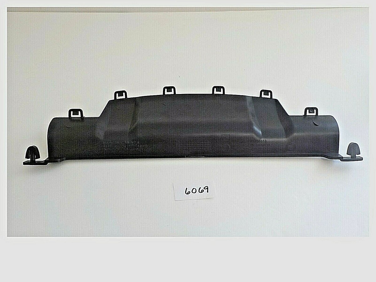 10-15 Chevrolet Equinox Rear Bumper Access Cover OEM 25798818  