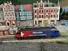 Roco SBB Miele Re 460 Electric Locomotive 437...