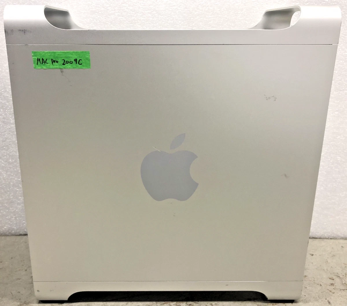 Apple Mac Pro 2009 Released Apple Desktops & All-In-One Computers