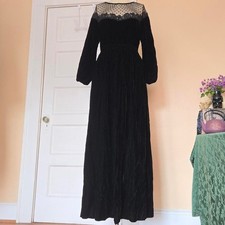 1980s Victor Costa for Neiman Marcus black ve...