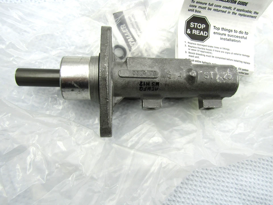 Brake Master Cylinderoem 10-2917 Reman serve 1999 - 2004 Jeep Grand Cherokee - Imagem 3 de 3