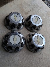 Set Of 4 Chevrolet Chevy 25003500 Chrome 8-lug Center Wheel Cap Hubcap 15052380