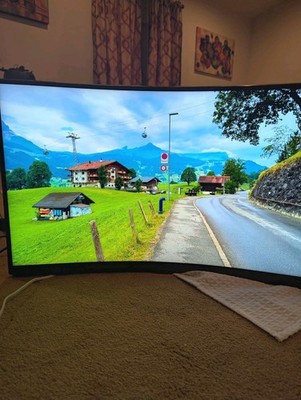 Samsung 32 Odyssey Neo G8 4K UHD VA 240Hz 1ms G-Sync 1000R HDR white