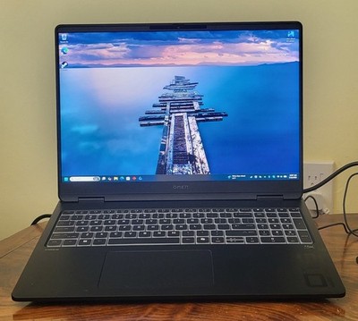 HP Omen Max 16 QHD+ Intel i7 255HX 16GB 512GB RTX 5070 Ti Excellent