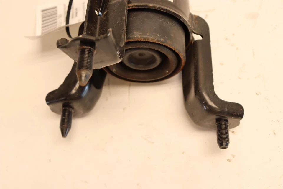 2019-2024 LEXUS ES300H FRONT CENTER ENGINE MOTOR SUPPORT MOUNT CUSHION OEM - Image 4 of 4