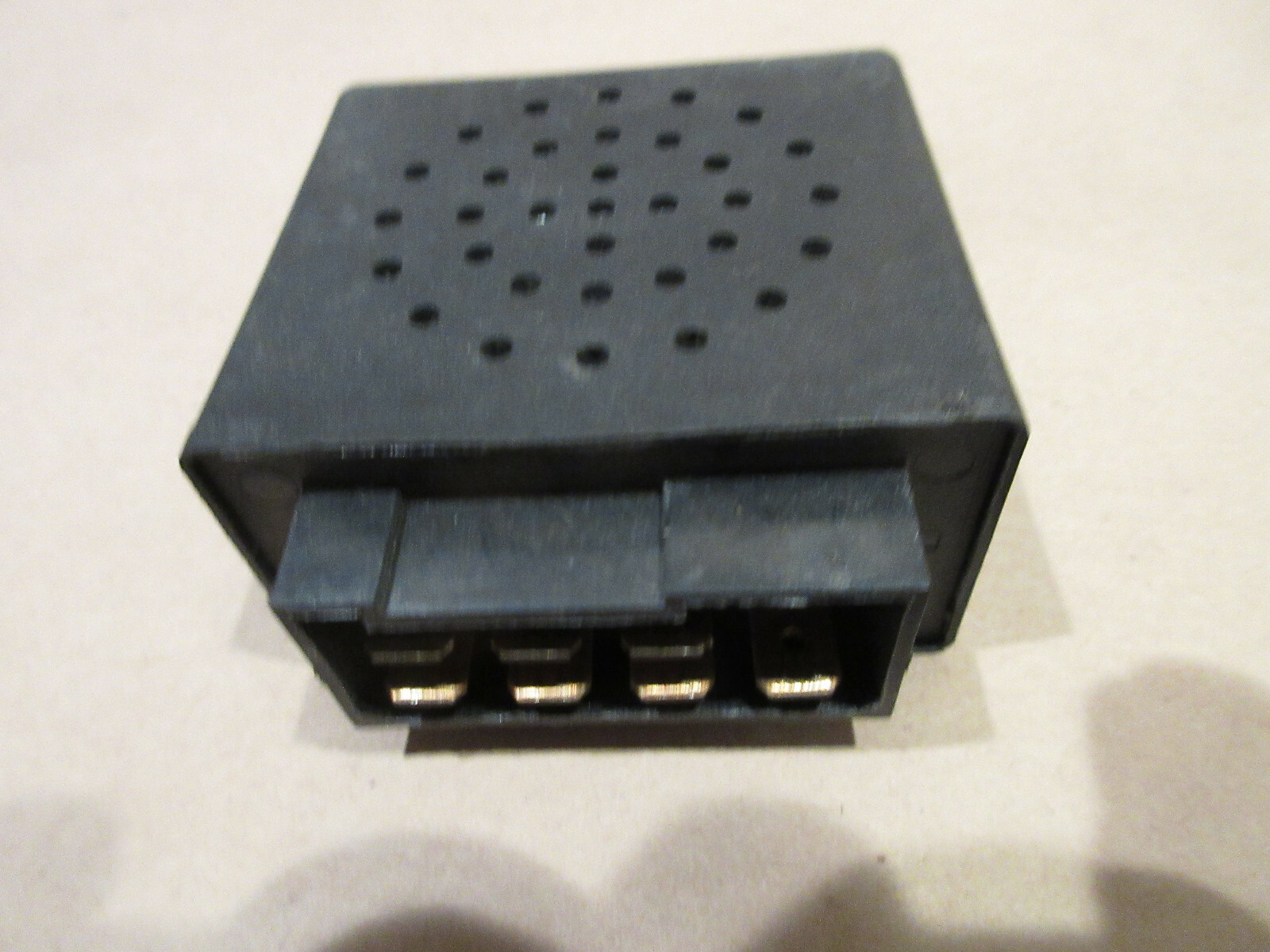 Ferrari 328 348 355, Others - Seat Belt Brakes Warning Buzzer  P/N 61830700