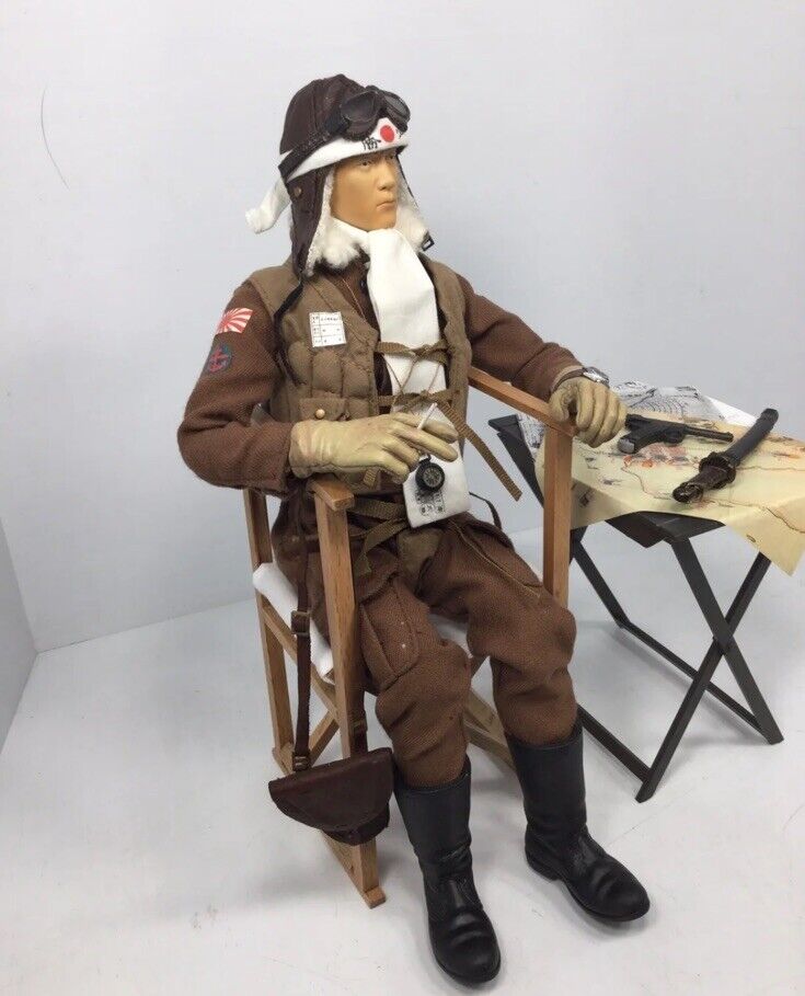 1/6 BBI IMPERIAL JAPANESE NAVY ZERO FIGHTER PILOT CHAIR&TABLE  DRAGON DID WW2
