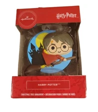 Hallmark 2019 Harry Potter Flying on Broom Quidditch Christmas Ornament NIB 