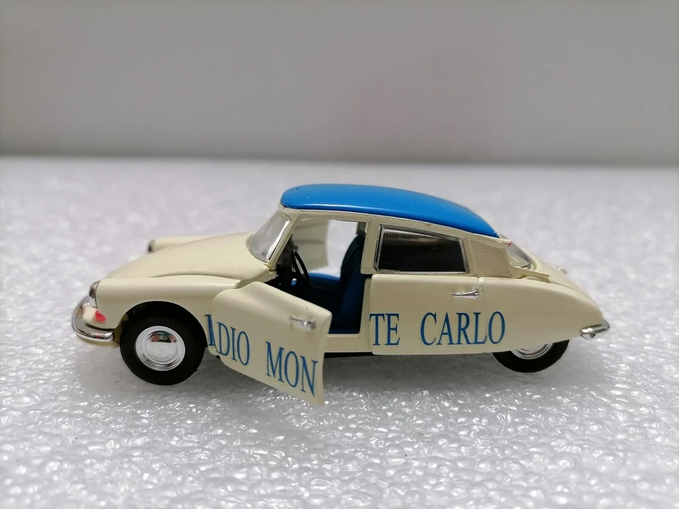 CITROEN DS 19 Radio Monte Carlo 1965  - Vintage 1:43 Scale  , Rio Italy 1985 - Image 2 of 4