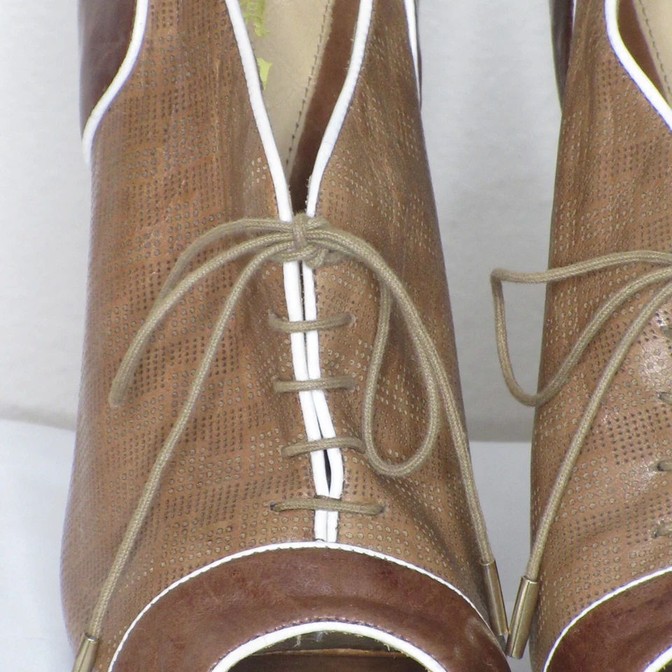 Zapatos de salón L.A.M.B para mujer punta abierta con cordones tacón de aguja de 5" de cuero 6 1/2 M B29 Foto 3 de 4