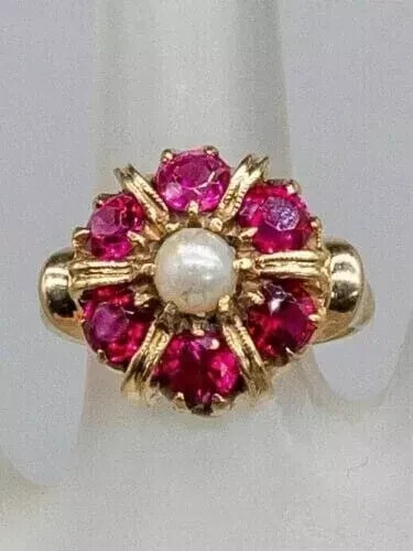 Anillo de compromiso de flores de corte redondo de 1,30 quilates con perlas blancas reales chapado en oro amarillo 14 K - Imagen 4 de 7