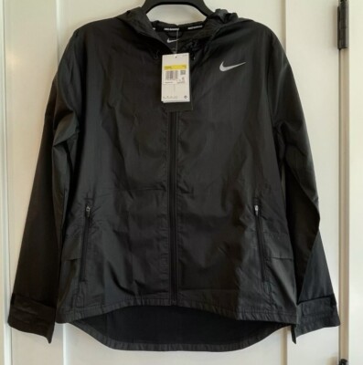 Nike Women's Black Hood Running Essential Wind Jacket CU3217-010 Size Small