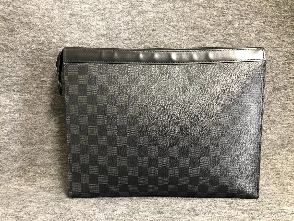 SOLD) LOUIS VUITTON POCHETTE VOYAGE MM DAMIER GRAPHITE POUCH