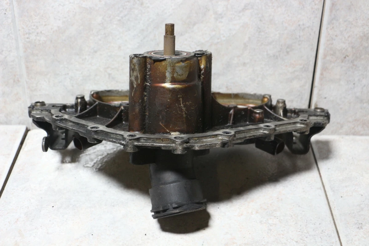 Original Mercedes Benz M271 W203 W211 End Cover Cylinder Head 