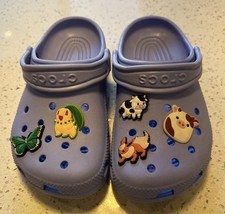 Kids Classic Crocs Lavender Clogs with Pok mon  Cow Charms   Size 1