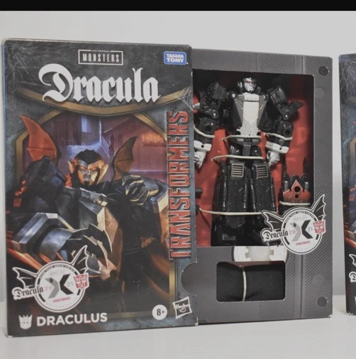 Transformers Draculus Collaborative Universal Monsters Dracula Mash-Up NEW - Image 3 of 3