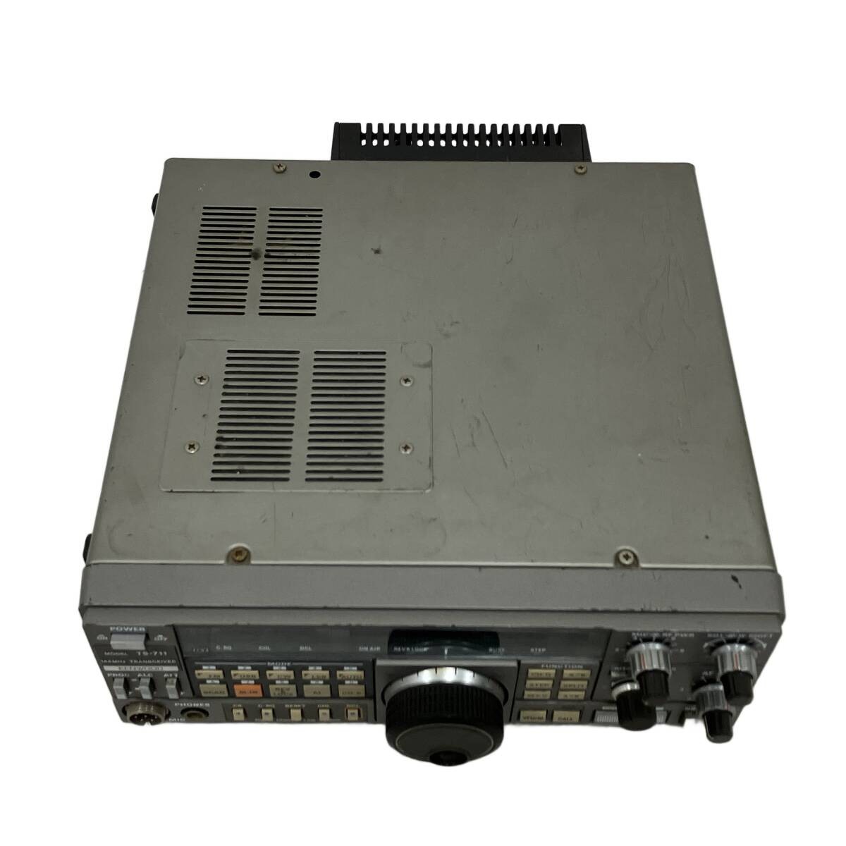 トランシーバー KENWOOD TS-711 Kenwood TS-711 10W 144MHz Allmode Transceiver Untested For Parts