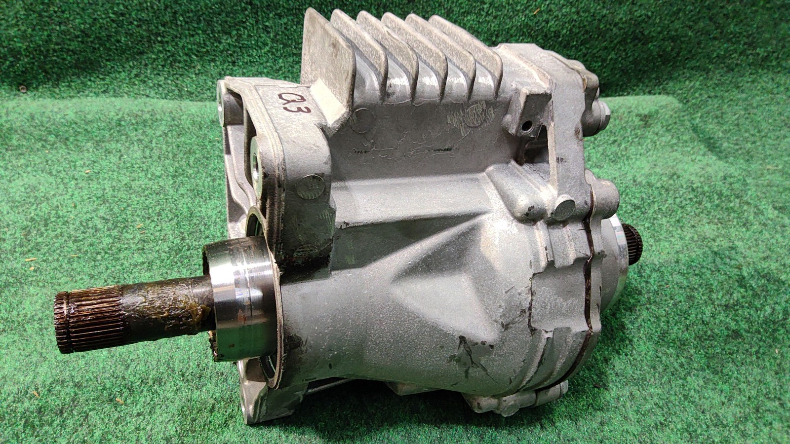 2021 Audi Q3 Transfer Case Assembly Oem 0a6409053