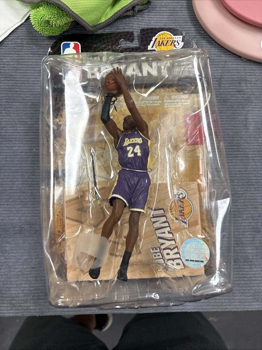 Экшн-фигурки Kobe Bryant Los Angeles Lakers Sports Fan - огромный