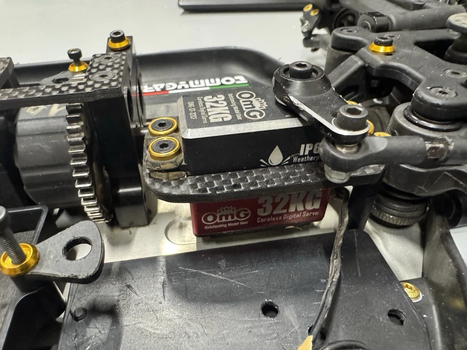 Xray Xb8e Automodello RC elettrico - Immagine 3 di 4