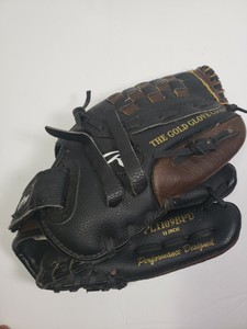 mini pink boxing gloves