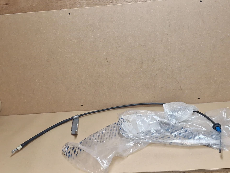 Ford Transit Mk8 2.2 Diesel 2014-on Rear Left Hand Brake Cable 2132021 Genuine - Image 2 of 4