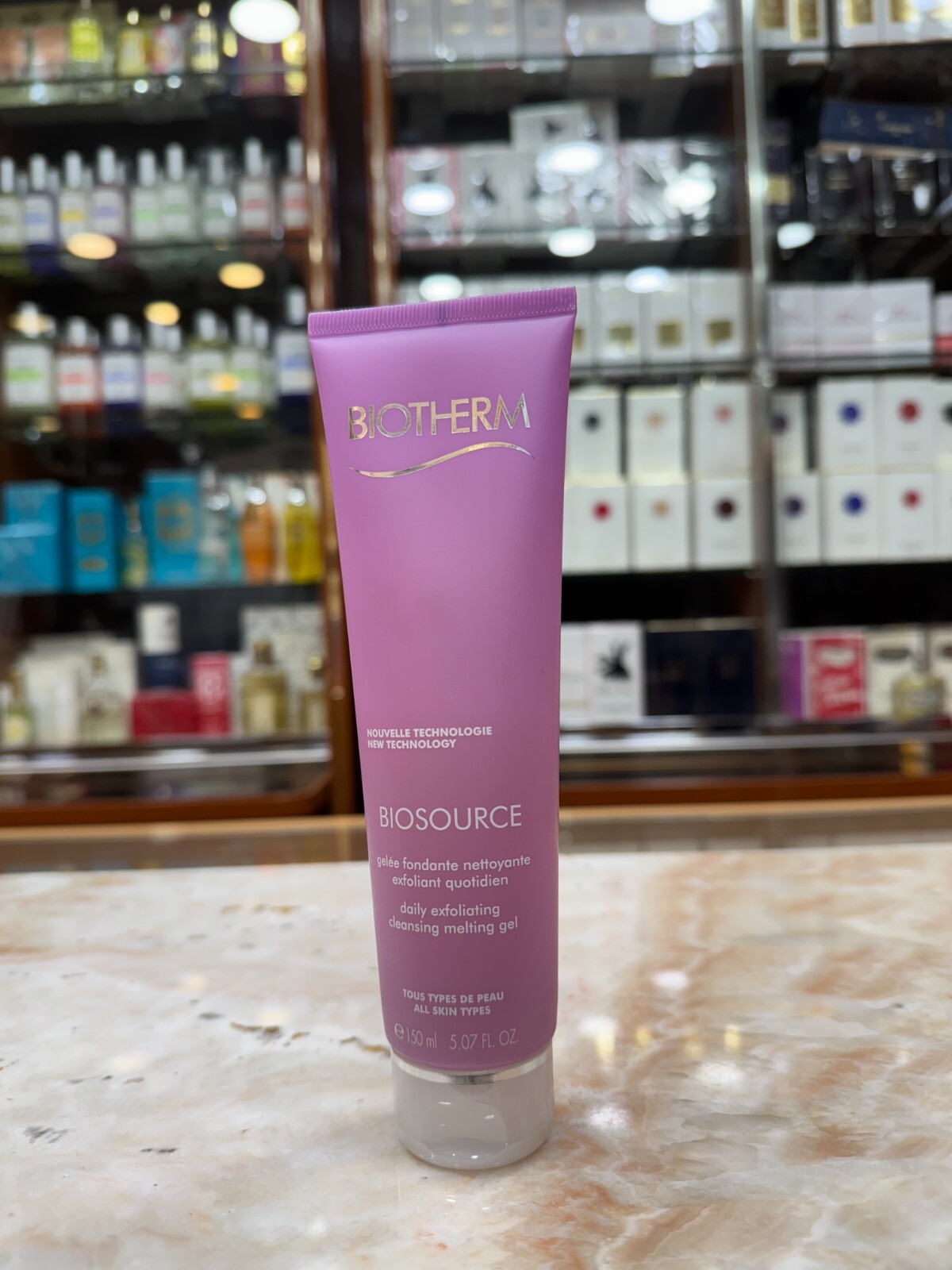 Detergente Esfoliante Biotherm Biosource 150ml - Gelée Micellaire Viso