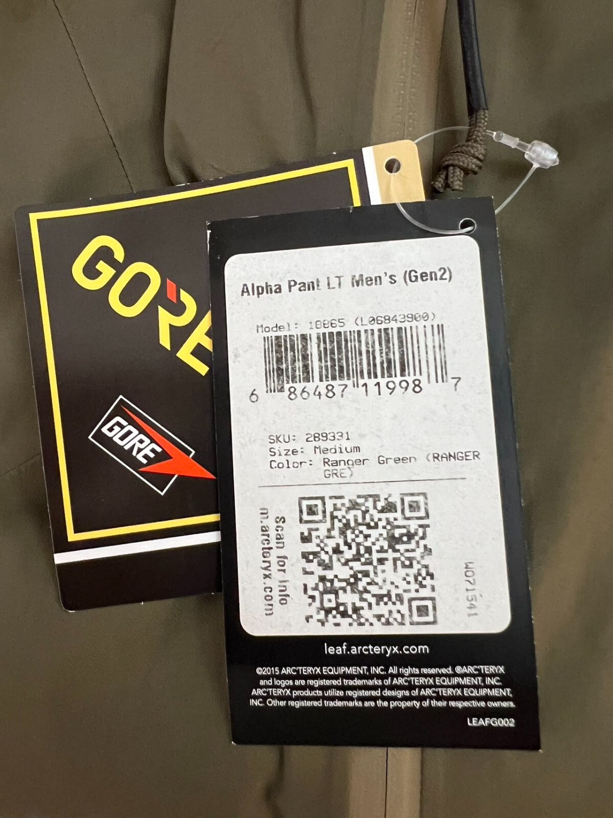 Pantaloni Arc'teryx LEAF Alpha LT nuovi (Gen 2) taglia Medium Reg colore Rg. Verde