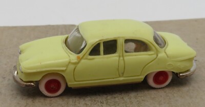 NOREV ANCIENNE SOCLE METAL PANHARD DYNA JAUNE 1/43