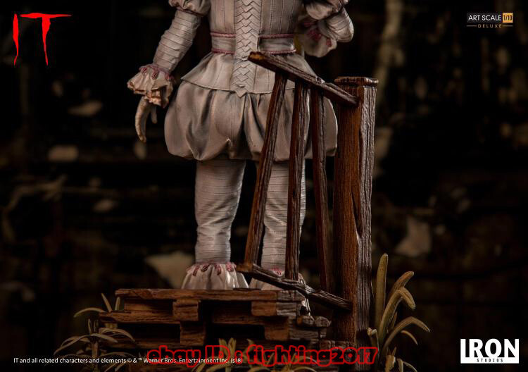 Iron Studios Set It Pennywise/friday 13th Deluxe Version