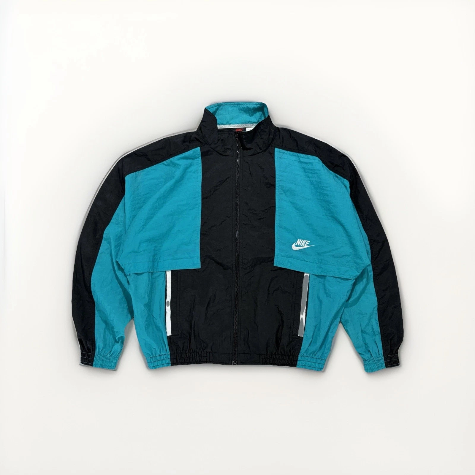Vintage 90s NIKE Windbreaker Jacket Cross Training Teal Green Black Gray Tag
Opens in a new window o