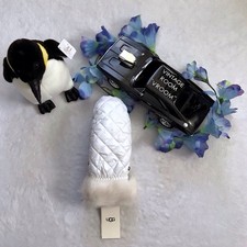 UGG NWT White Quilted Faux Fur Touch Screen Water Resistant Mittens Women L/XL