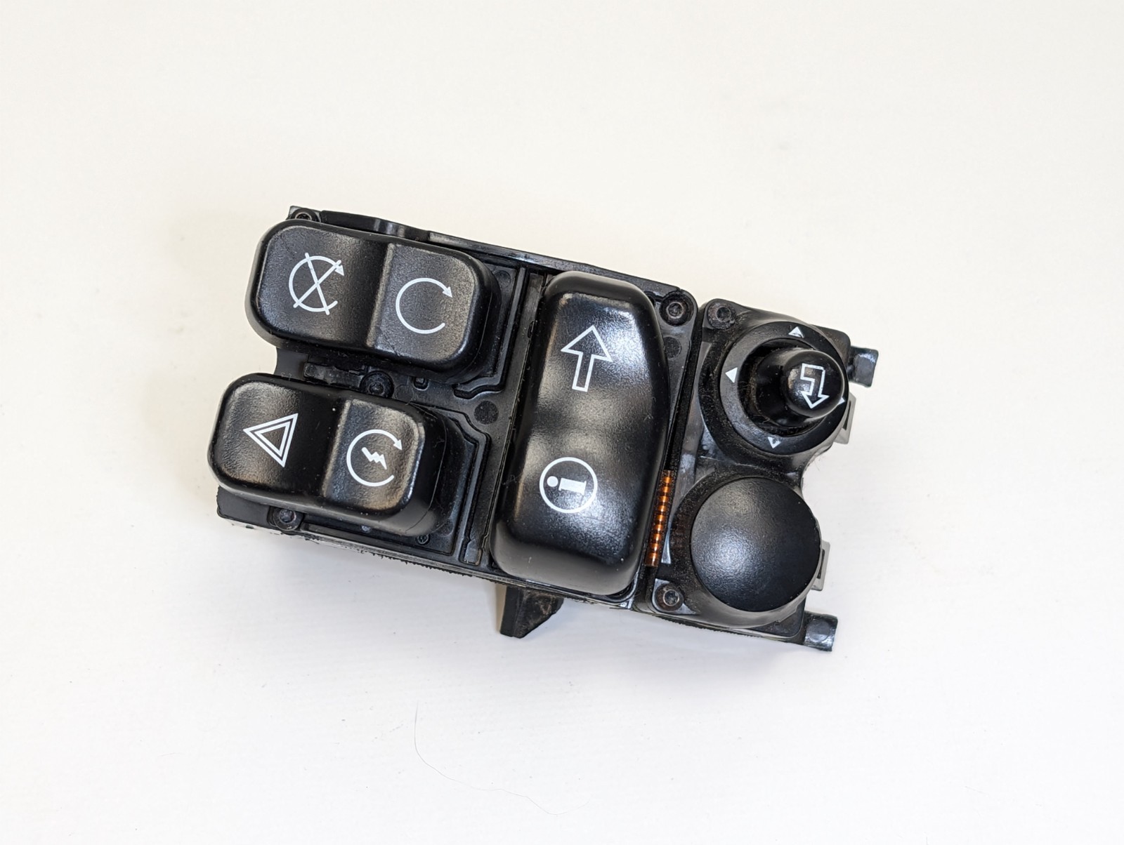 2014-2023 Harley-Davidson Touring Right Switch Pack Handlebar Control 71500129B