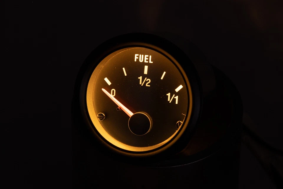 EMPI Drivers Series Fuel Gauge - 52mm Classic VW Compatible, 60-90 / 73-10 Ohm R - Image 3 of 4