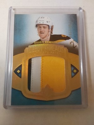 2013-14 Ultimate Collection-Debut Threads Dougie Hamilton #UDT-DH /100 (MEM, RC)