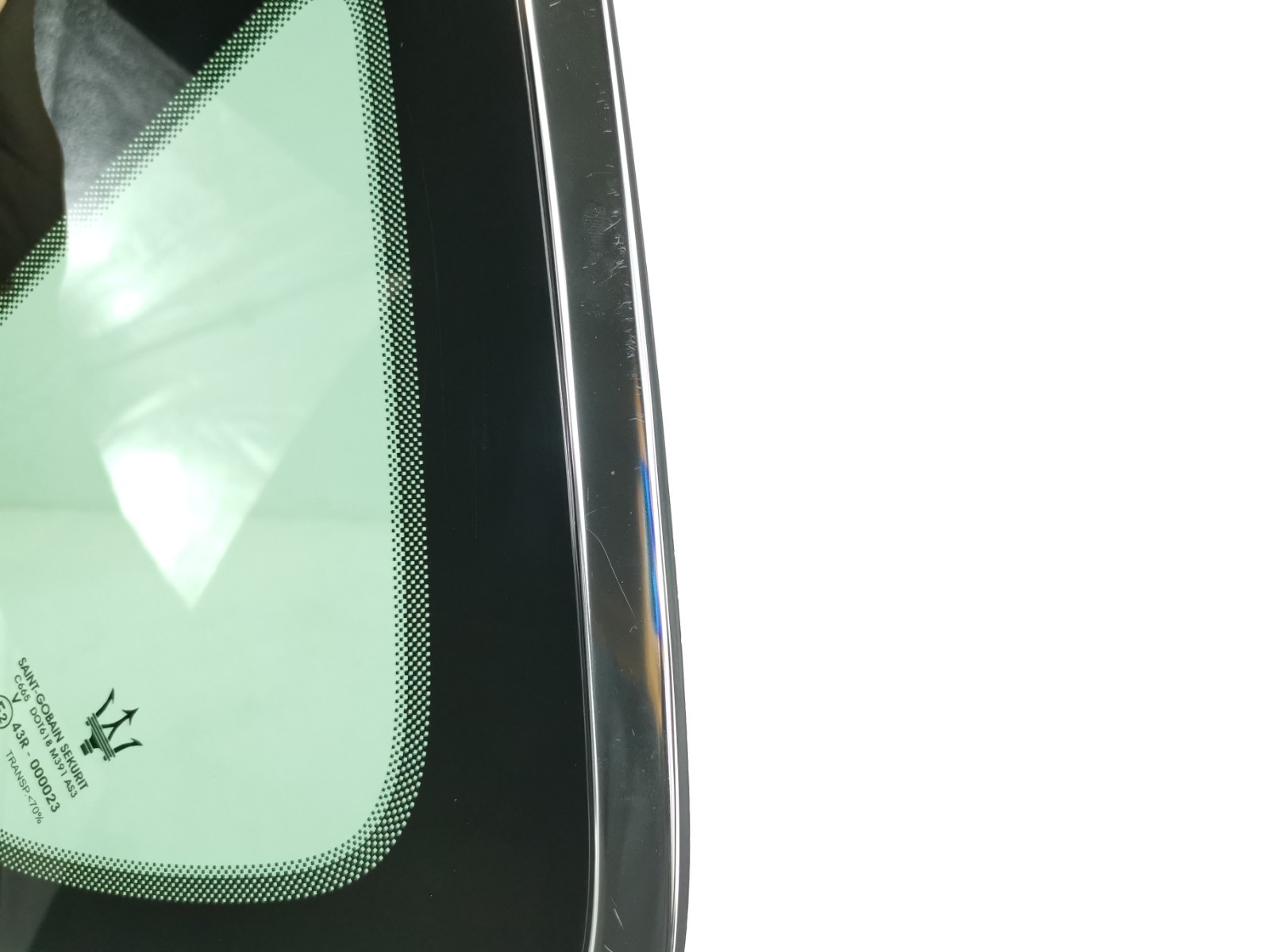 MASERATI LEVANTE S 3.0L AWD 2017  Rear Left Quarter Panel Window 670033366 OEM