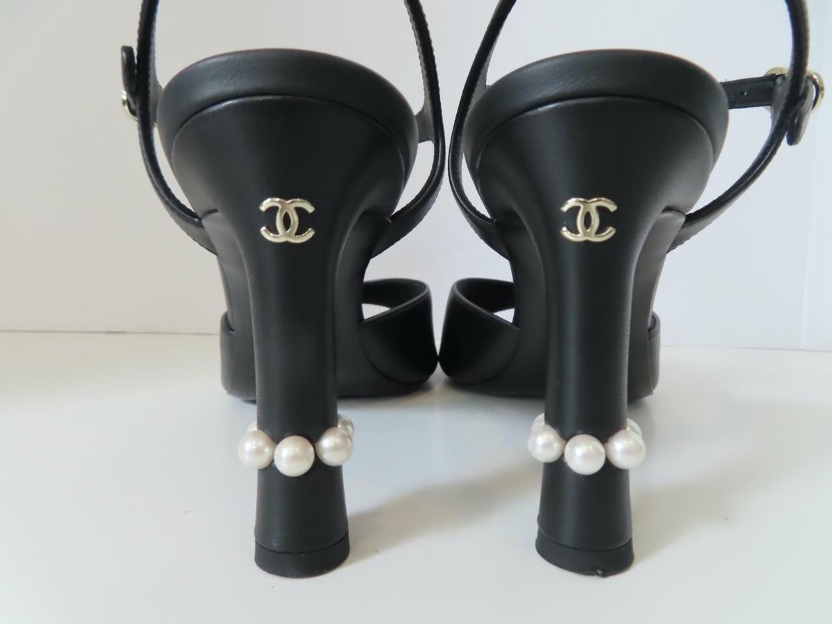 CHANEL Black Leather Sandals w/Pearl/Logo Detail Heels 39/US 9 | eBay