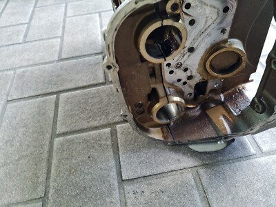 Zylinderkopf rechts Ventildeckel  BDW AUDI A6 AVANT (4F5, C6) 2.4