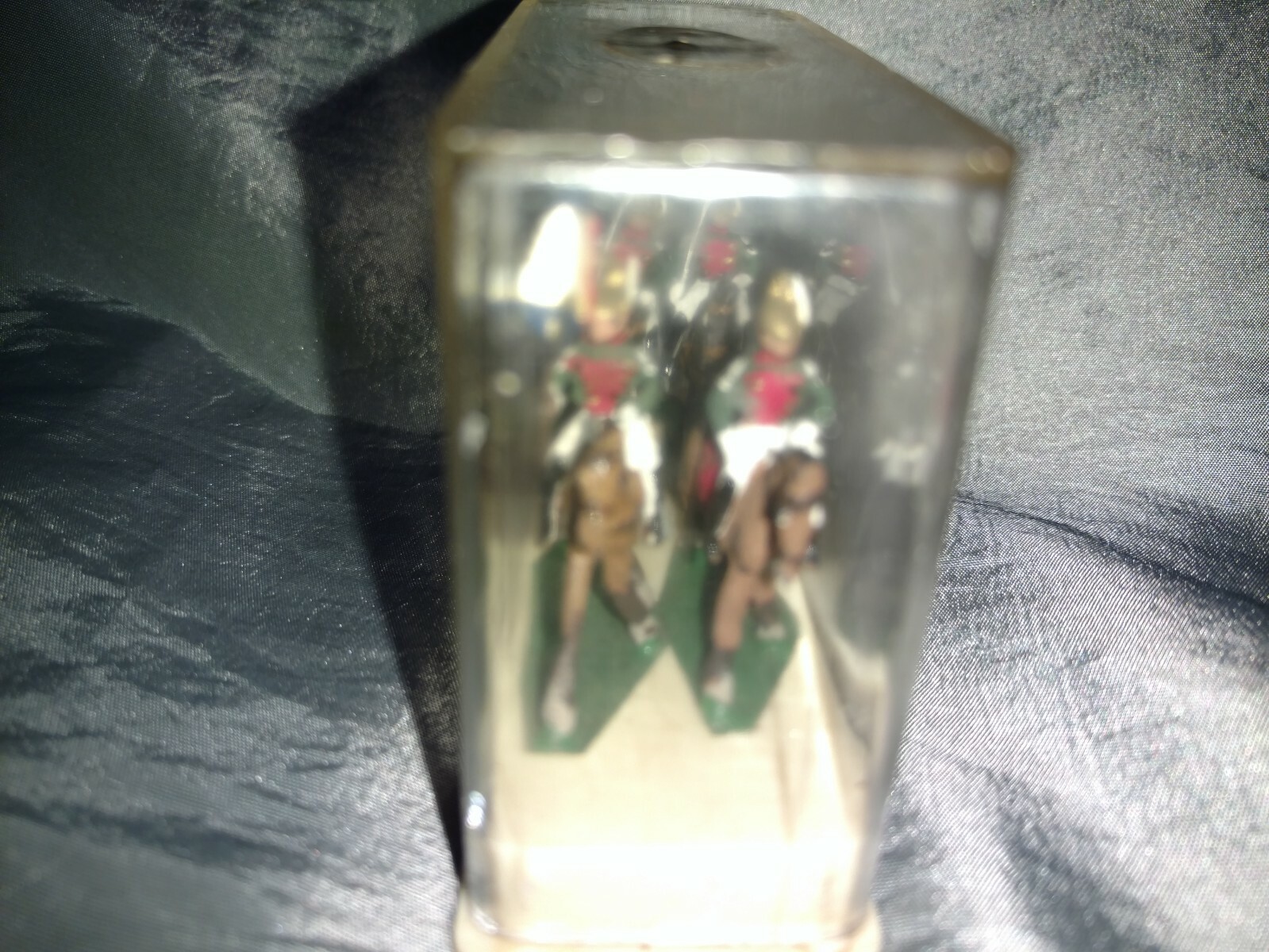 Picture 3 of 6