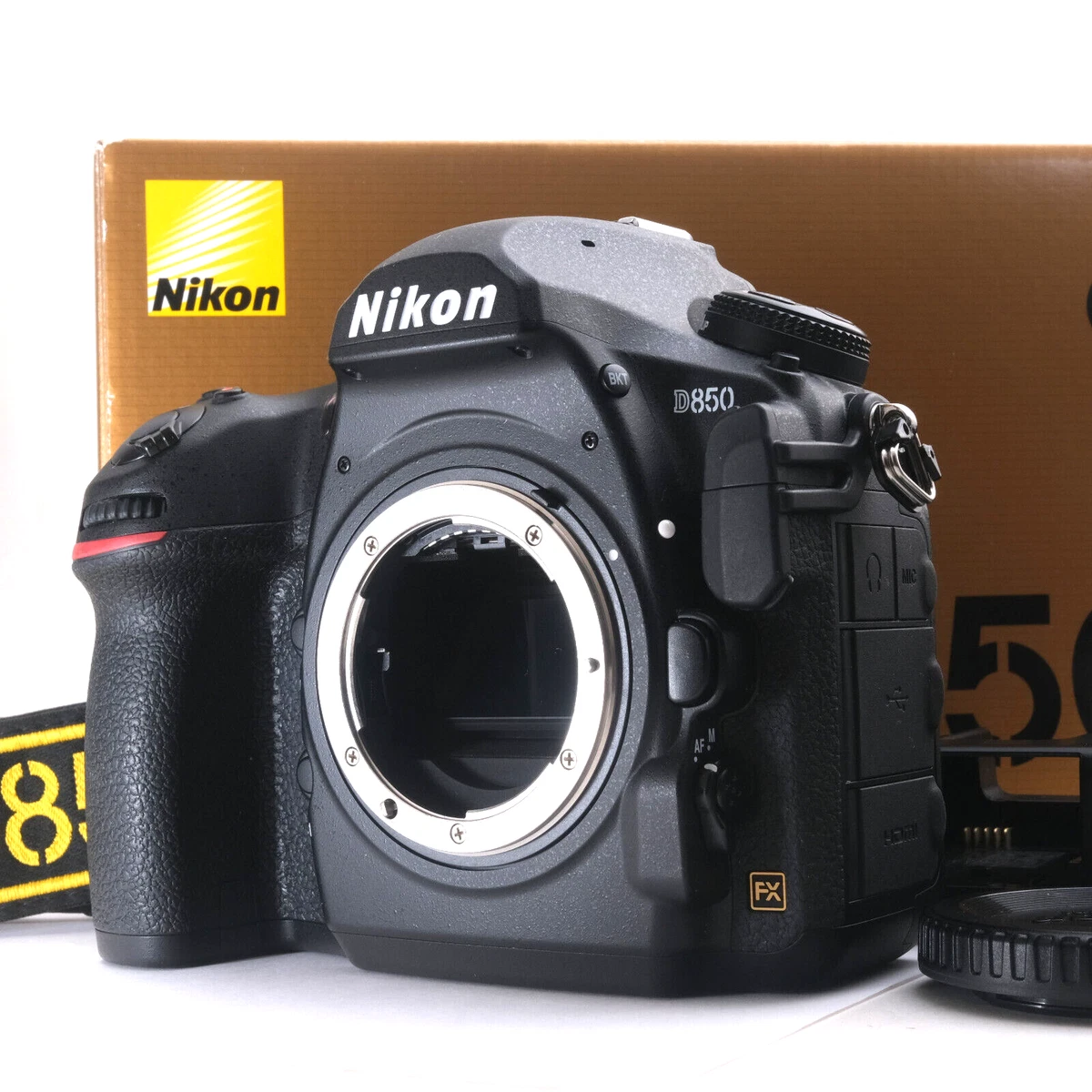 Nikon camera lowest online price